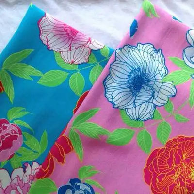 Southeast Asia Summer Hot Garment Rayon Suiting Fabric with Accepted Customer Design