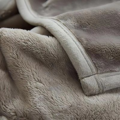 Comfortable and Durable 100% Polyester Memory Flannel Fabric for Home Textile